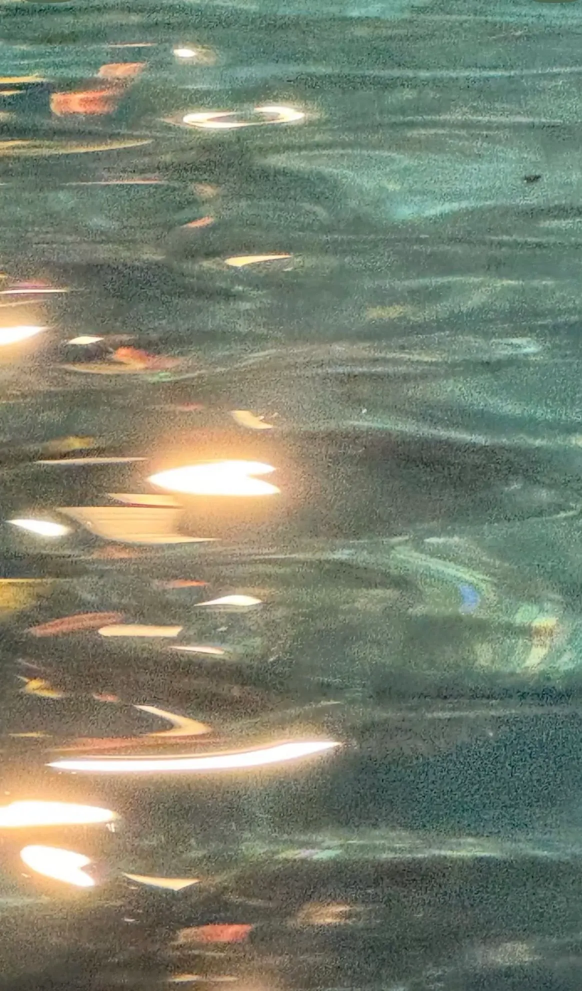 sunlight scattering on water
